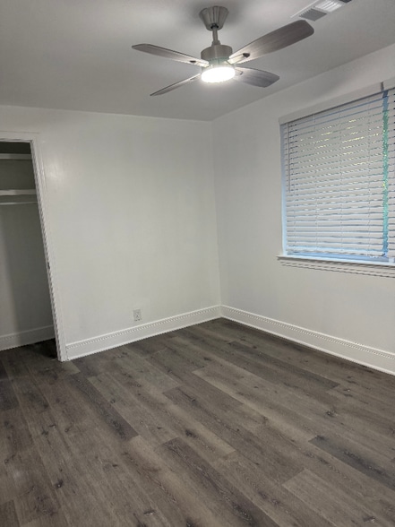 Building Photo - 961 Eastside Dr SE