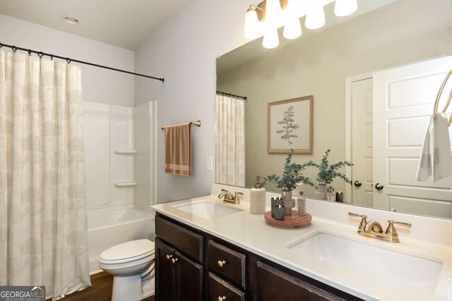 Building Photo - 5379 Fox Den Rd