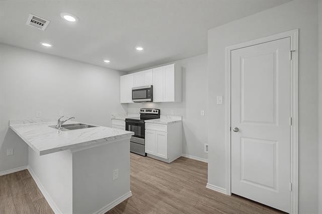 Building Photo - 213 Arbor Ct