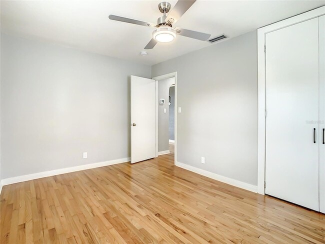 Building Photo - 5400 3rd Ave N