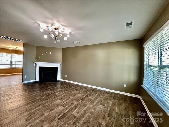 Building Photo - 1210 Leno Ln