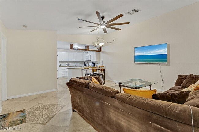 Building Photo - 15514 Crystal Lake Dr