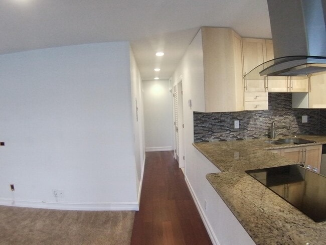 Building Photo - 854 Normandy Trail