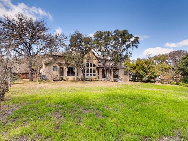 Building Photo - 215 Reveille Rd