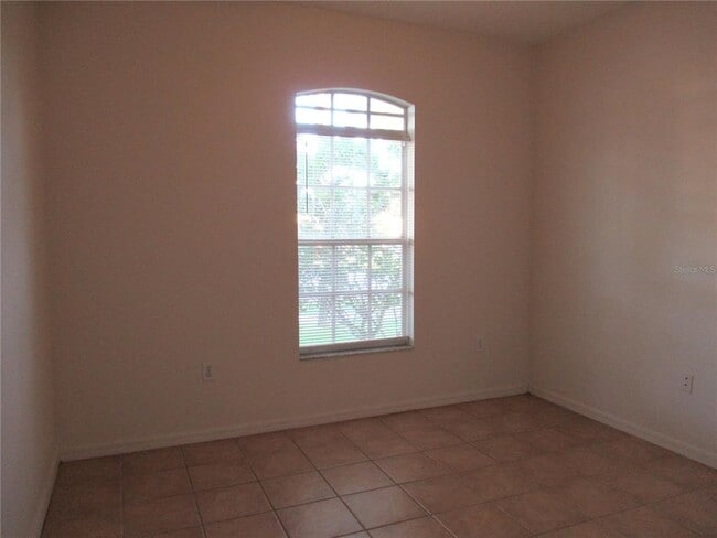 Building Photo - 7032 Monarch Park Dr
