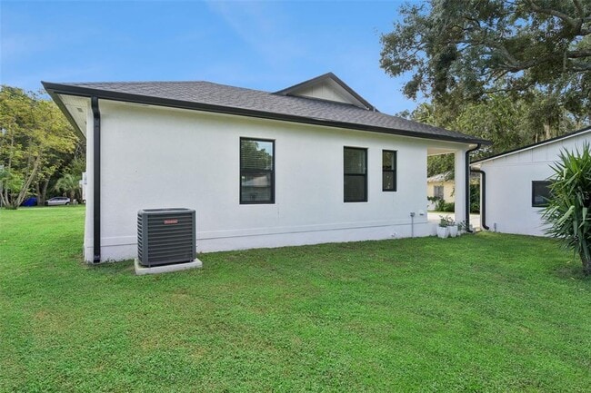 Building Photo - 16623 Oklahoma St