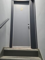 Building Photo - 2026 Hermosa Ave