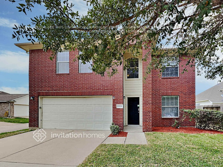 Primary Photo - 19110 Deep S Ct