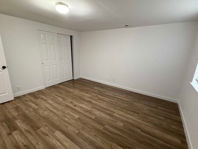 Building Photo - 16606 111th Ave SE