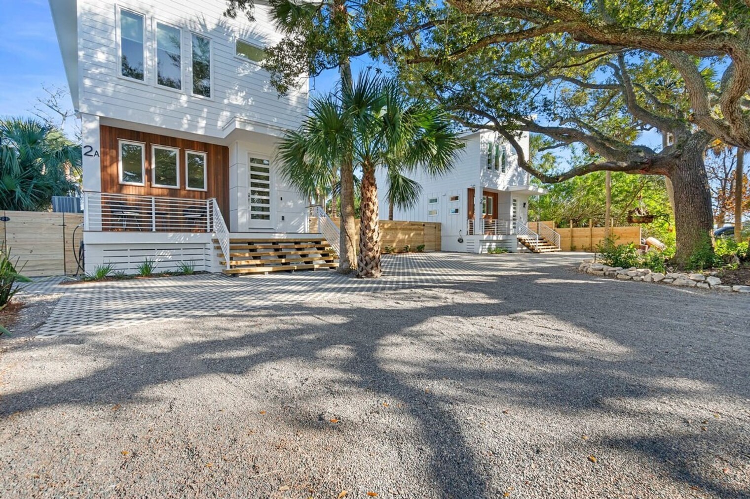 Building Photo - 2A Sanchez Cove