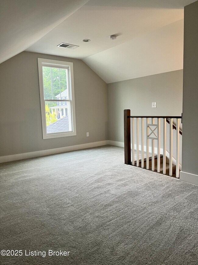 Building Photo - 13512 Park Springs Ln