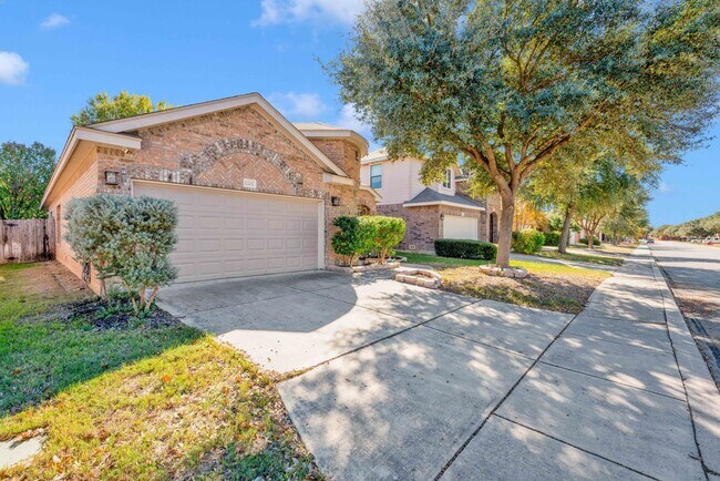 Building Photo - Beautifully Maintained Home in the Heart of Helotes