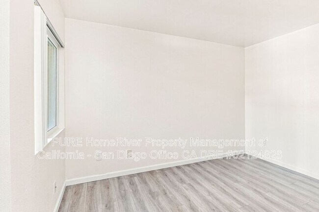 Building Photo - 17087 W Bernardo Dr