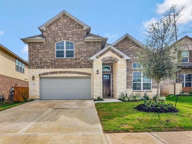 Primary Photo - 7010 Lauren Oak Dr