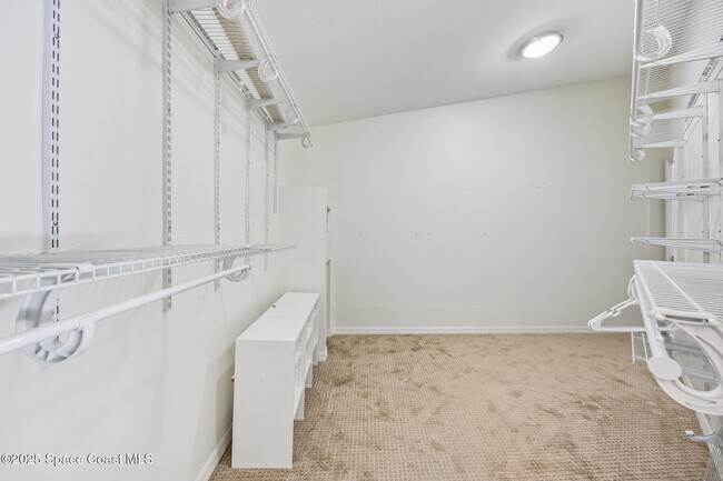 Building Photo - 3070 Rio Plumosa N