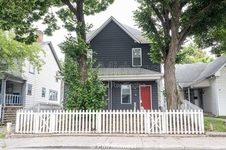 Building Photo - 1439 S East St