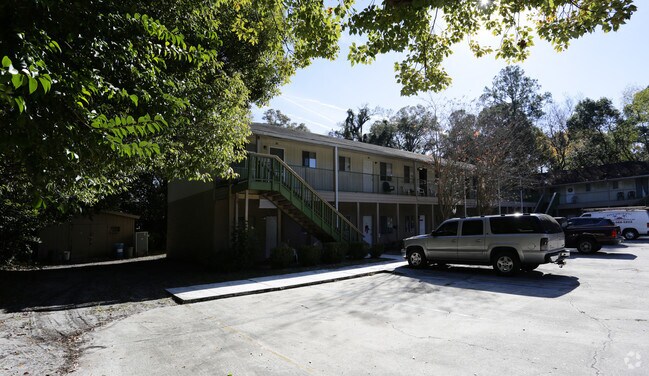 Primary Photo - Villas on the Hill 1131 & 1137