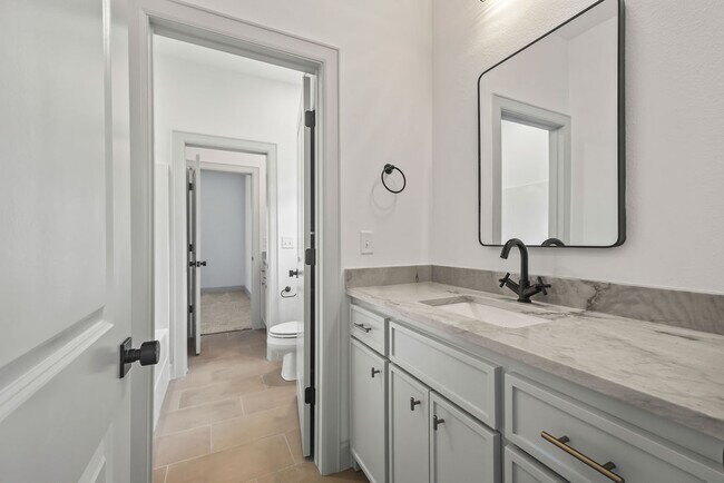 Building Photo - 1509 Padova Ave