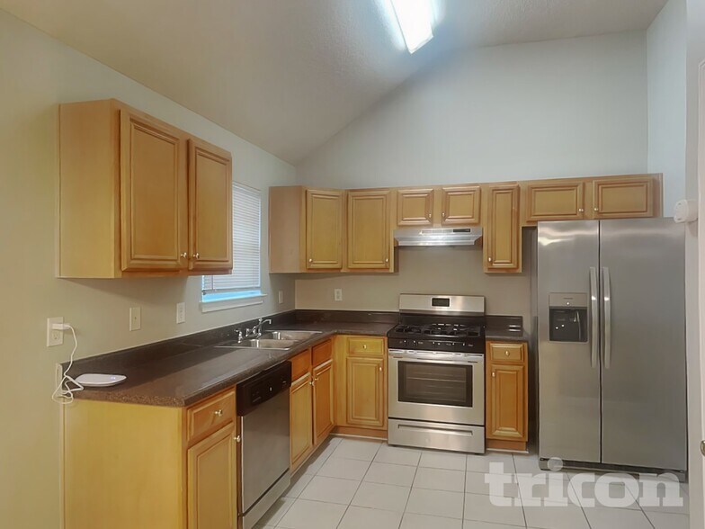 Building Photo - 1620 Cutters Mill Dr