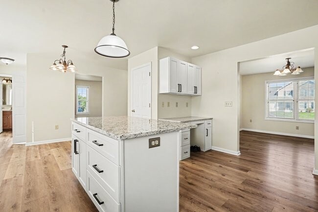 Building Photo - 65 Meade Dr