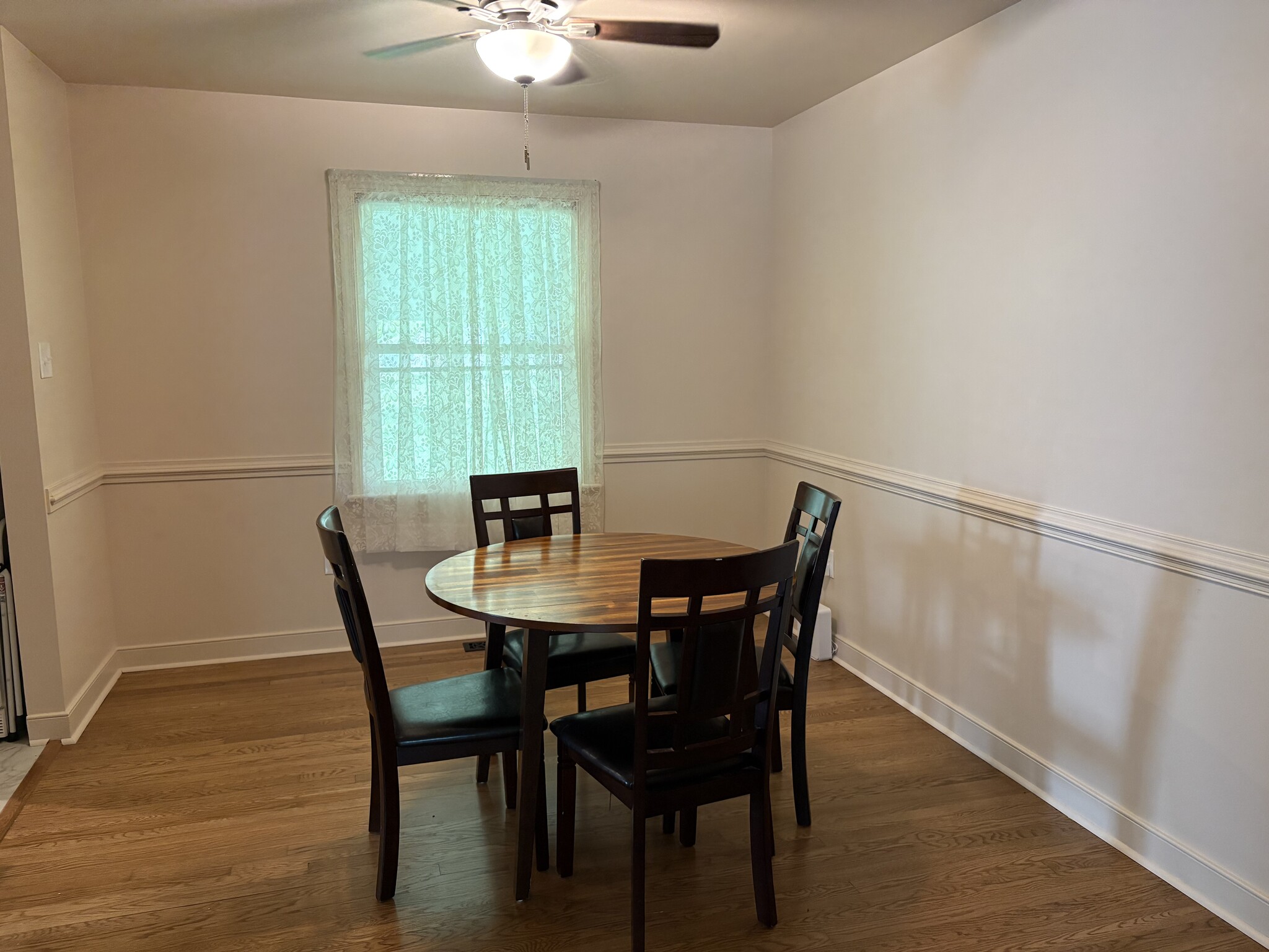 Dining room - 3721 Winterhaven Rd