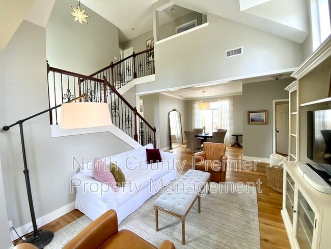 Building Photo - 2767 Southampton Rd