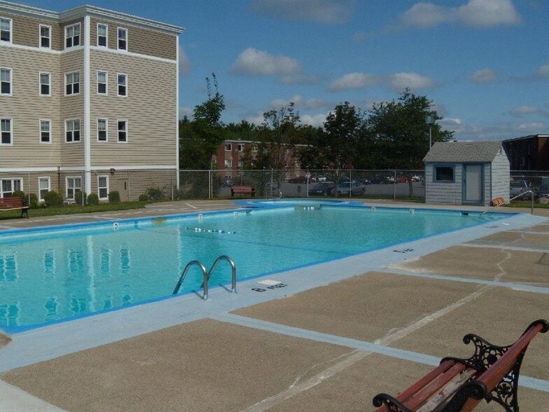 Building Photo - 2094 Phillips Rd