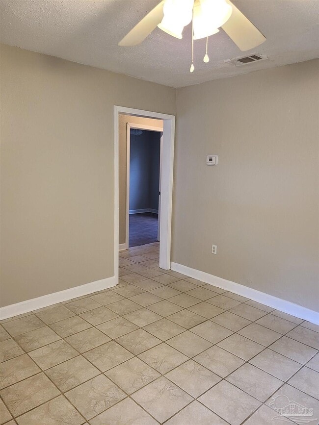 Building Photo - 612 McCarroll Rd