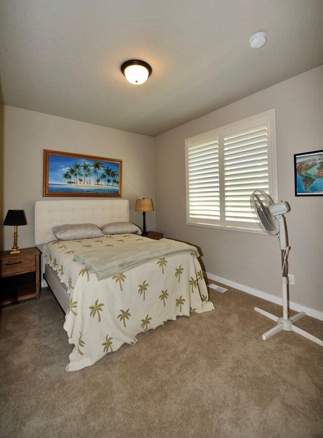 Building Photo - Gated Community in Soleil Parc/CDA Place
