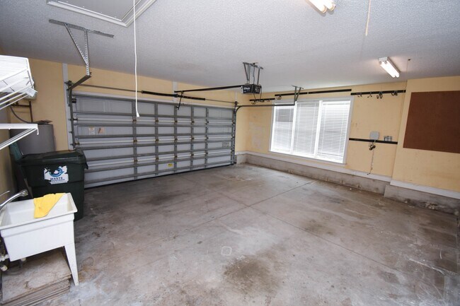 Building Photo - 4017 Atalaya Pl