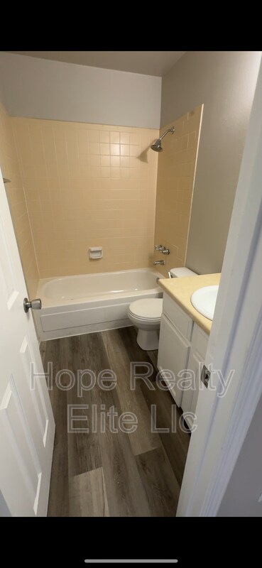 Building Photo - 1161 Mazatlan Cir