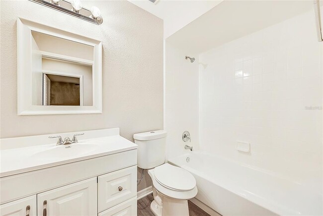 Building Photo - 5148 Coddington St