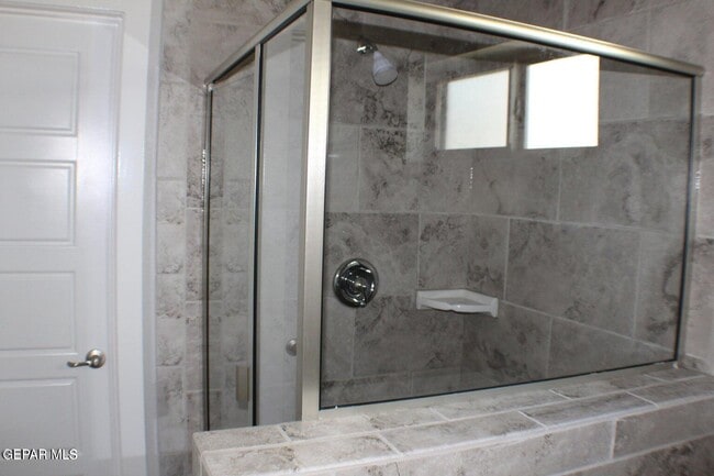 Building Photo - 940 Abe Goldberg Dr