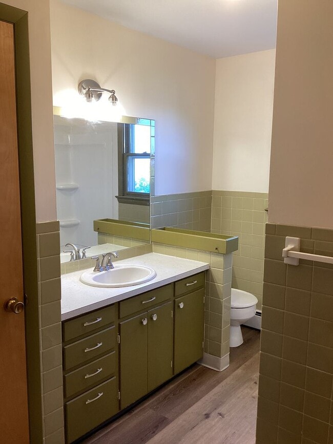 Building Photo - Roomy Rancher in Blue Ridge Summit