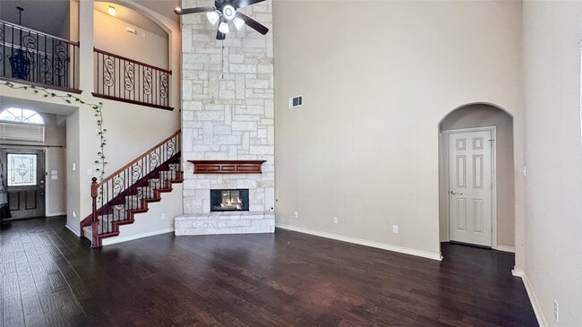 Building Photo - 2126 Hunt Club Trail