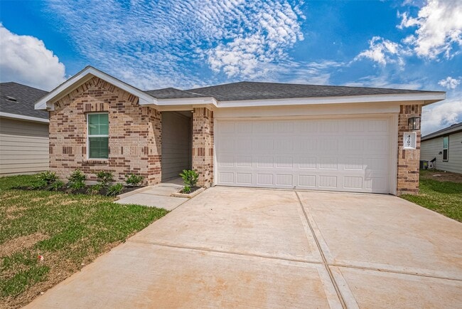 Building Photo - 4207 Zeke Ests Ln