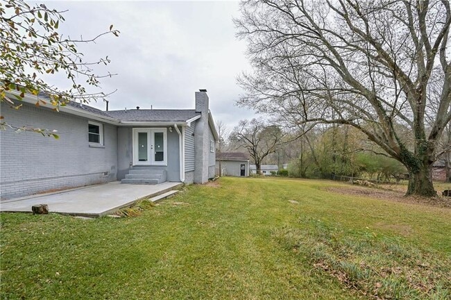 Building Photo - 1421 Thunderwood Ct SW