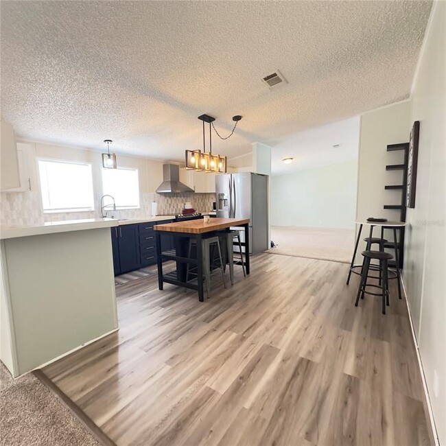 Building Photo - 6834 Glen Meadow Dr