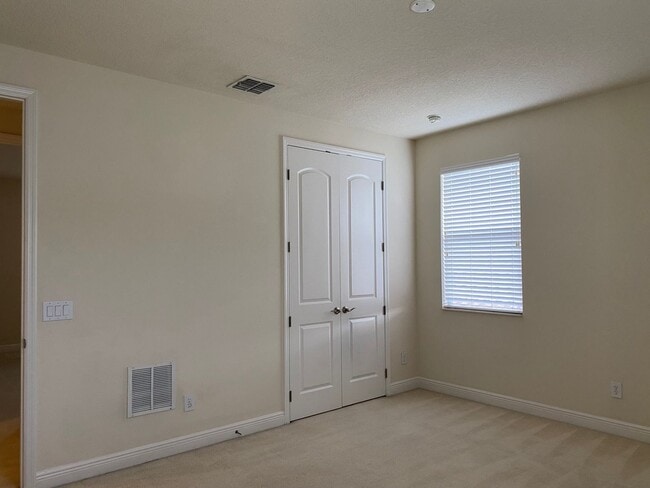 Building Photo - 2740 Swoop Cir