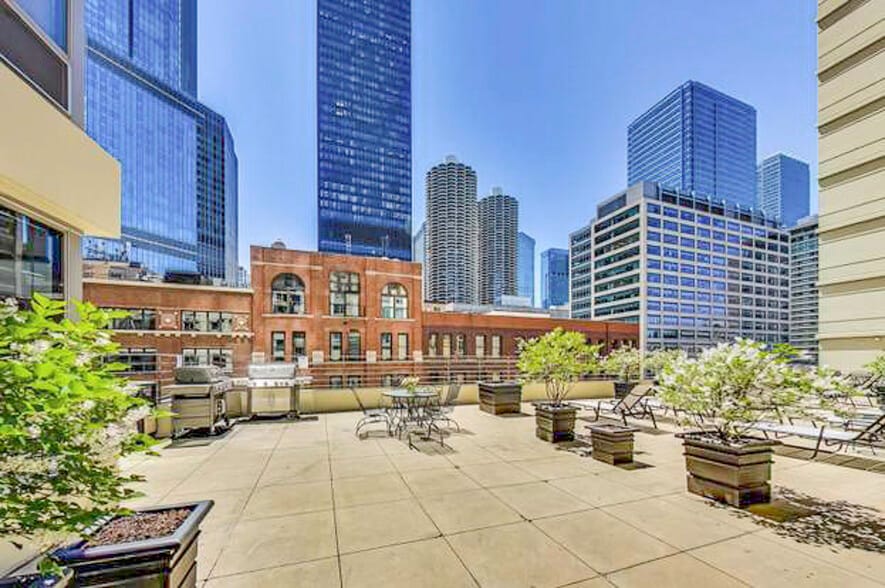 Building Photo - 440 N Wabash Ave