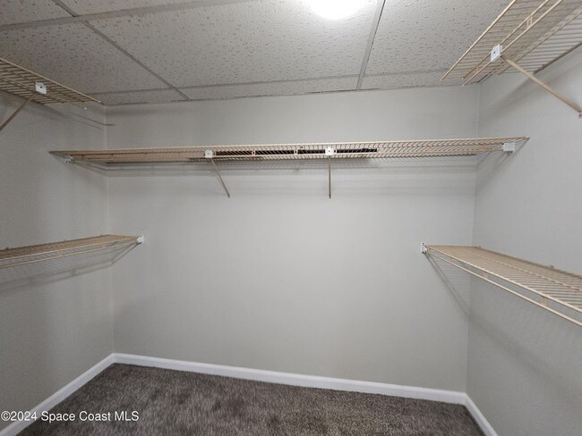Building Photo - Coastal Paradise Awaits: Elegant 2-Bed, 2-...