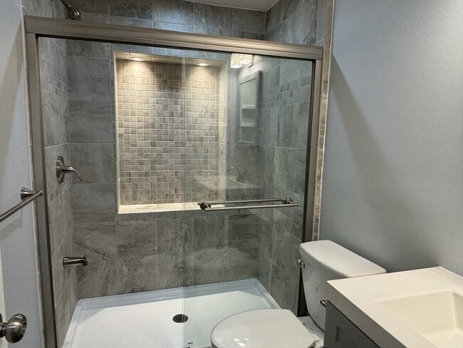 Building Photo - 5898 Weldra Dr