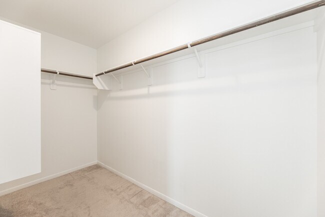 Building Photo - 21119 Sherrell Bay Dr