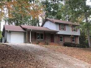 Building Photo - 113 Shannon Chase Dr