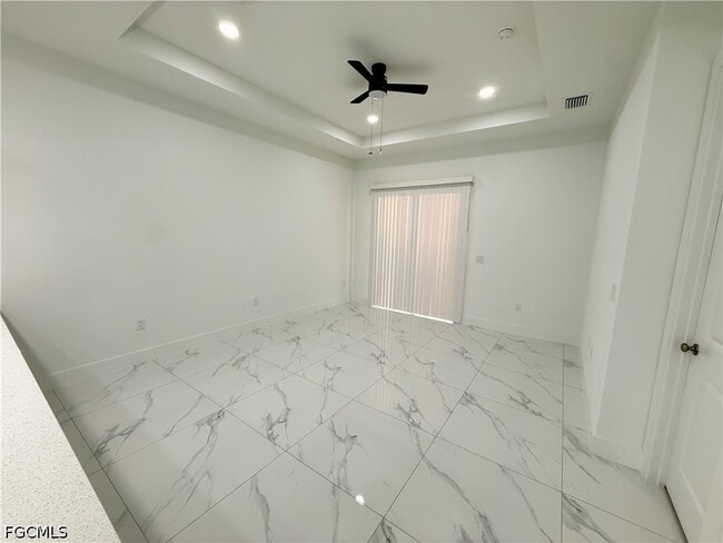 Building Photo - 1262 Best Ave