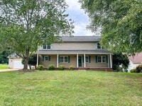 Building Photo - 205 Winterthur Dr