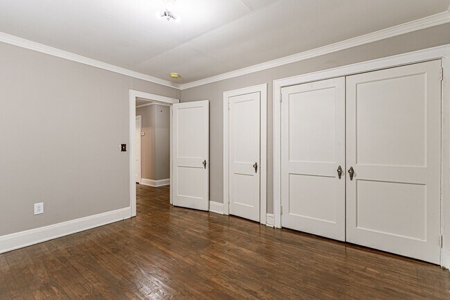 Building Photo - 2 Bed Home in Williamston With Bonus Room