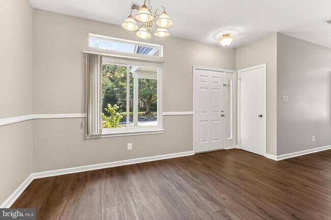 Building Photo - 12253 Fort Buffalo Cir