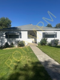 Building Photo - 1 Bed / 1 Bath Duplex for Rent – $1,000/Month