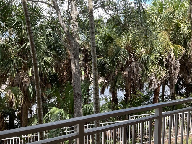 Building Photo - 6559 Emerald Dunes Dr